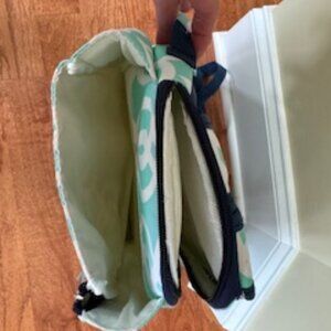 Ngil Tennis backpack, geometric vine pattern